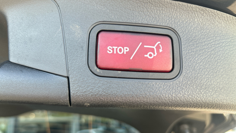 Mercedes-Benz Eqa 350 4M 215kW AMG Line Executive 66.5kWh 5dr At Electric Hatchback